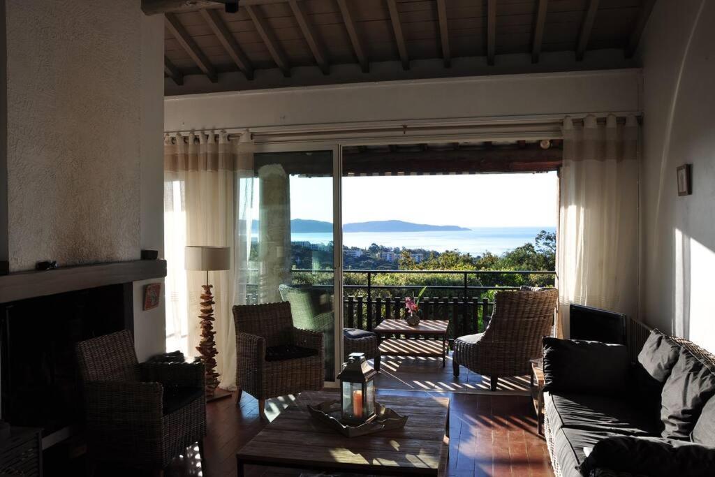 Villa Abeille : Douces Vacances D'Ete Avec Vue Mer Cavalaire-sur-Mer Exterior foto